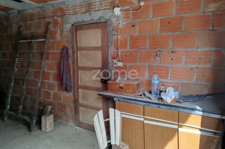 Moradia T3 para Venda em Vilar de Besteiros e Mosteiro de Fráguas Foto 37