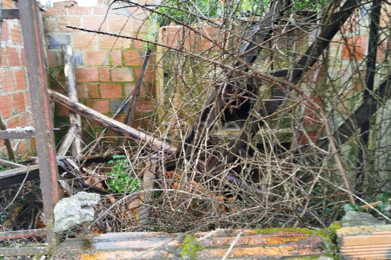 Moradia T3 para Venda em Castelões Foto 53