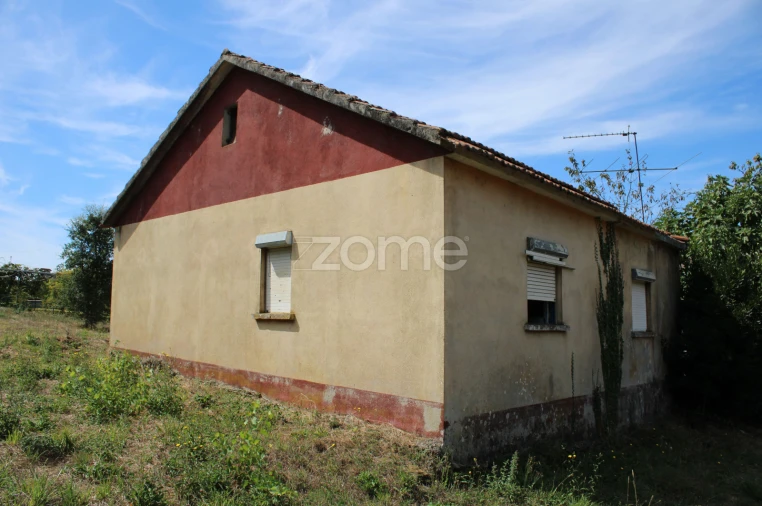 Moradia T3 para Venda em Castelões Foto 17