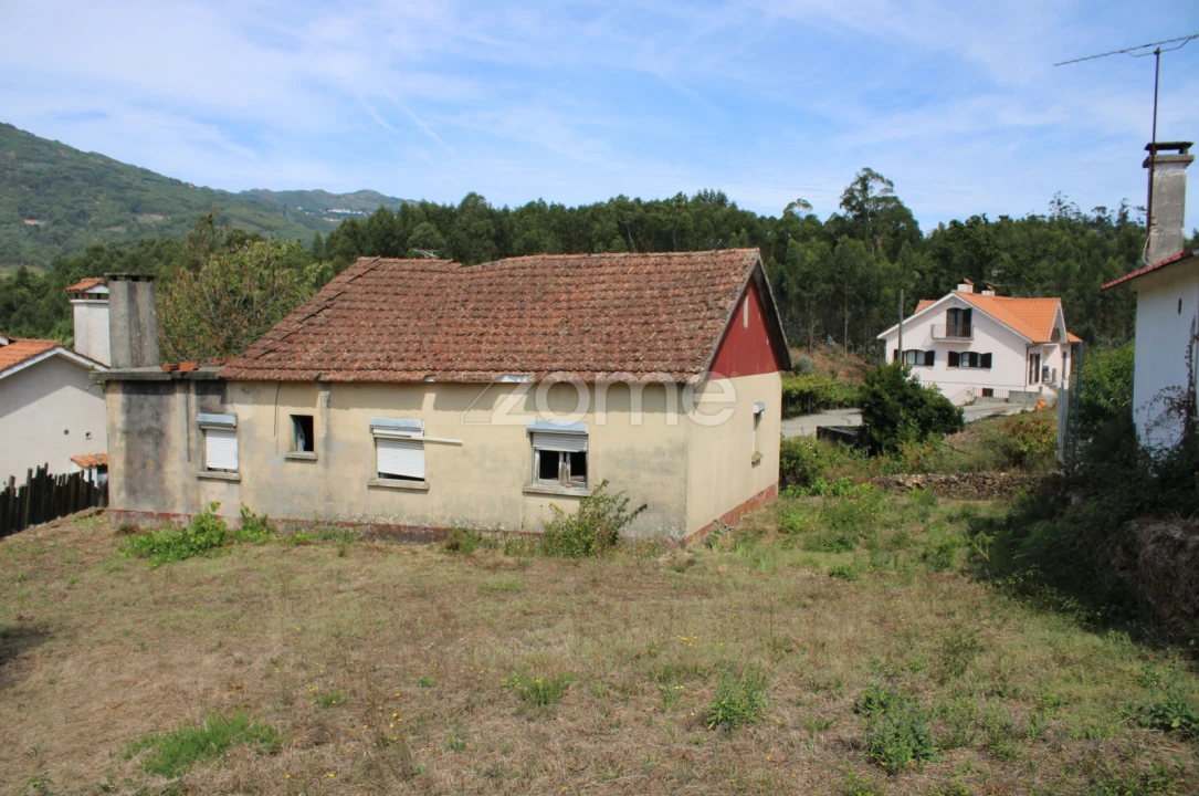 Moradia T3 para Venda em Castelões Foto 14