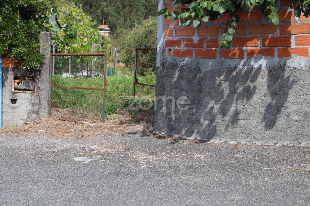 Moradia T3 para Venda em Castelões Foto 27