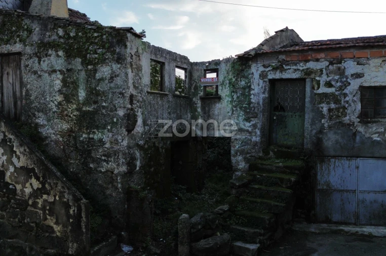 Moradia T2 para Venda em Rio de Loba Foto 8