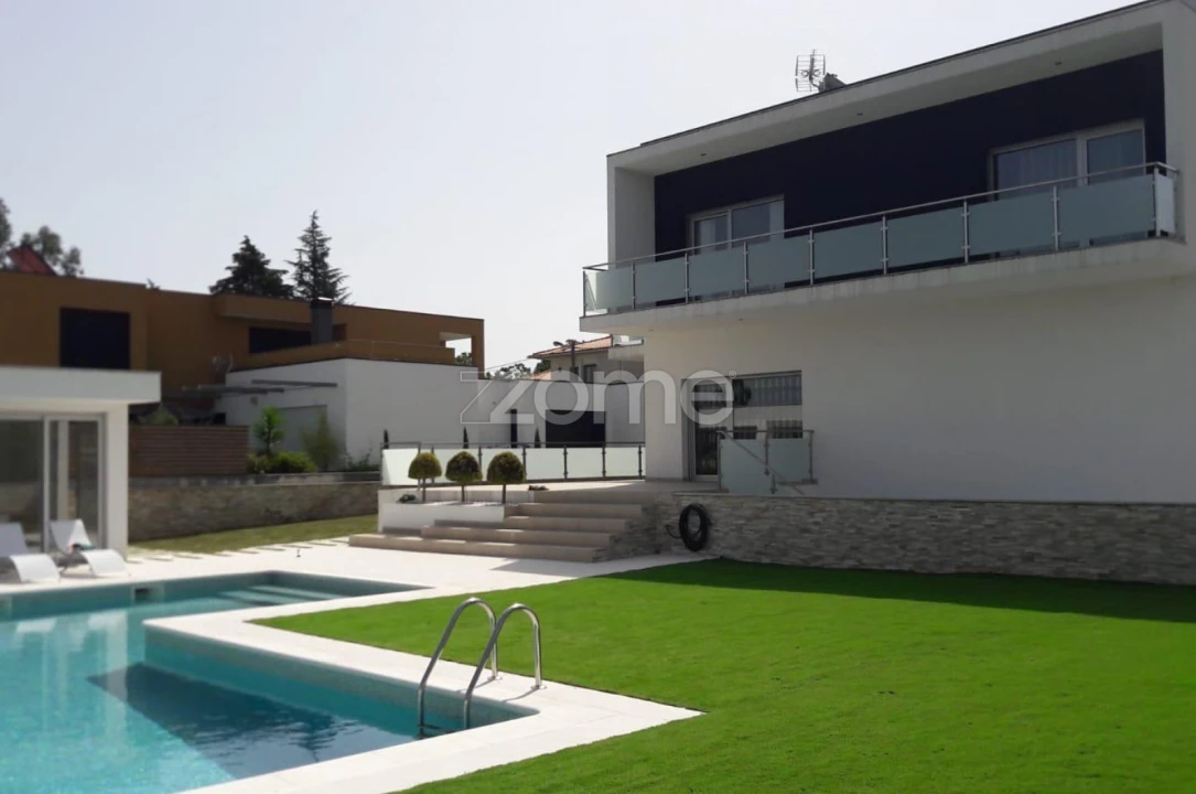 Moradia T5 para Venda em Oliveira do Hospital e São Paio de Gramaços Foto 5