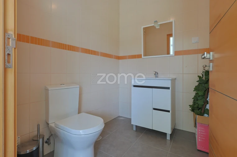 Moradia T5 para Venda em Oliveira do Hospital e São Paio de Gramaços Foto 64