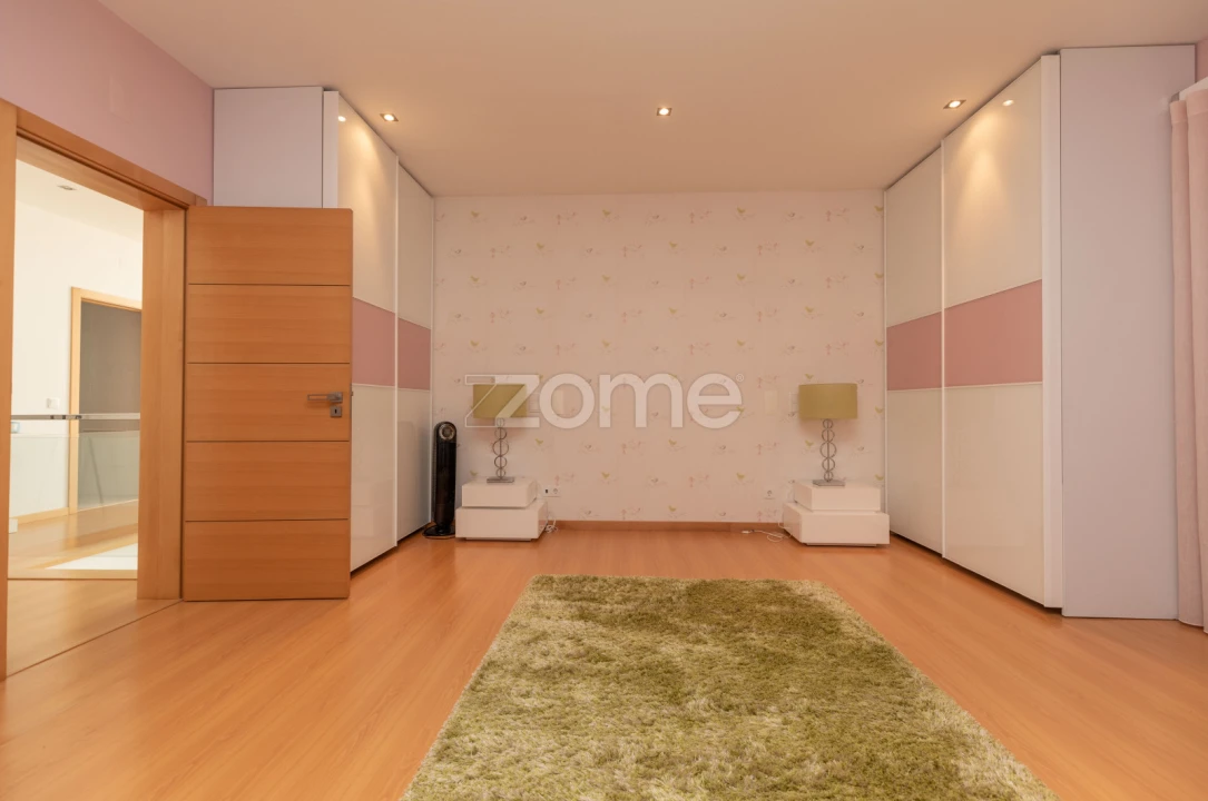 Moradia T5 para Venda em Oliveira do Hospital e São Paio de Gramaços Foto 51