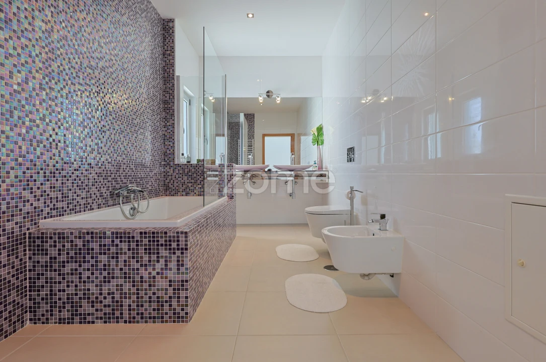 Moradia T5 para Venda em Oliveira do Hospital e São Paio de Gramaços Foto 53