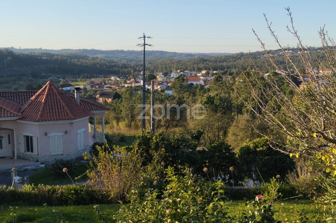 Moradia T4 para Venda em Almagreira Foto 27