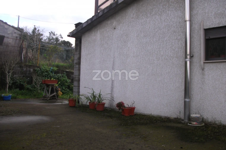 Moradia T4 para Venda em Almagreira Foto 21