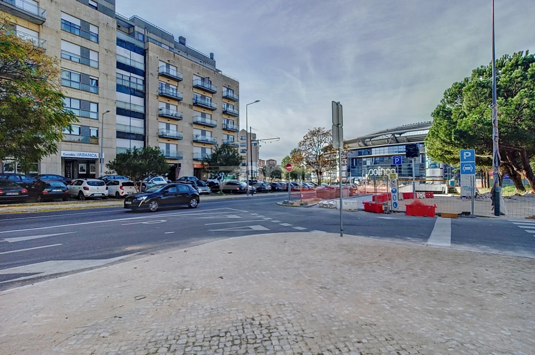 Negócio para Venda em Santo Antonio dos Olivais Foto 6