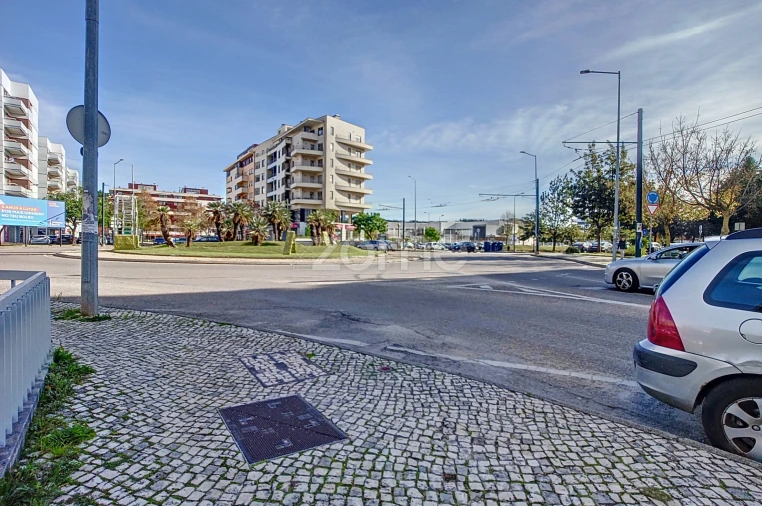 Negócio para Venda em Santo Antonio dos Olivais Foto 8