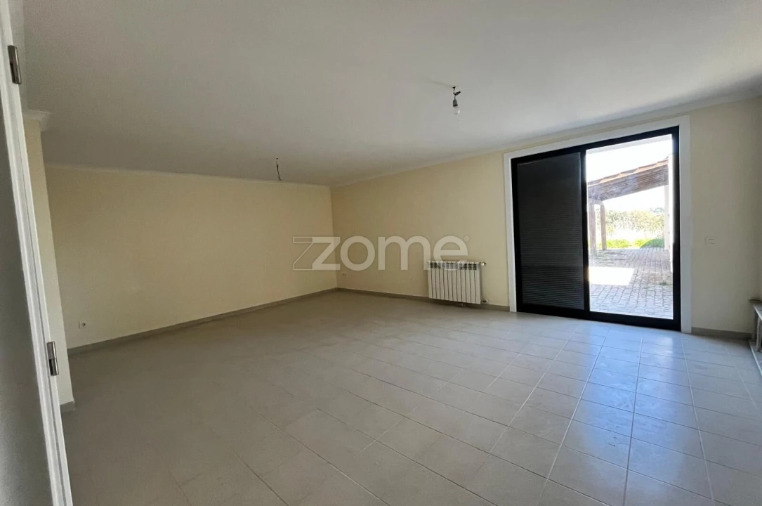 Moradia T5 para Venda em Repeses e São Salvador Foto 47