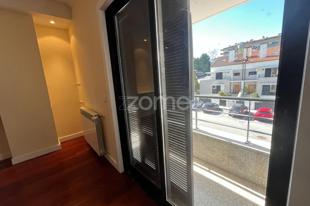 Moradia T5 para Venda em Repeses e São Salvador Foto 40