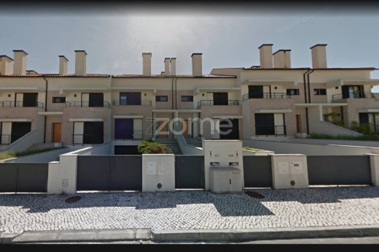 Moradia T5 para Venda em Repeses e São Salvador Foto 33