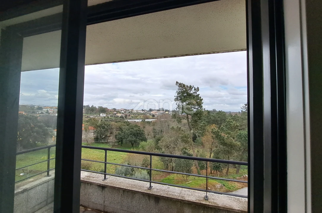 Moradia T5 para Venda em Repeses e São Salvador Foto 12