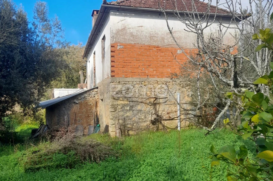 Moradia T4 para Venda em Vila Cã Foto 10