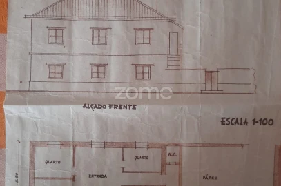 Moradia T4 para Venda em Vila Cã