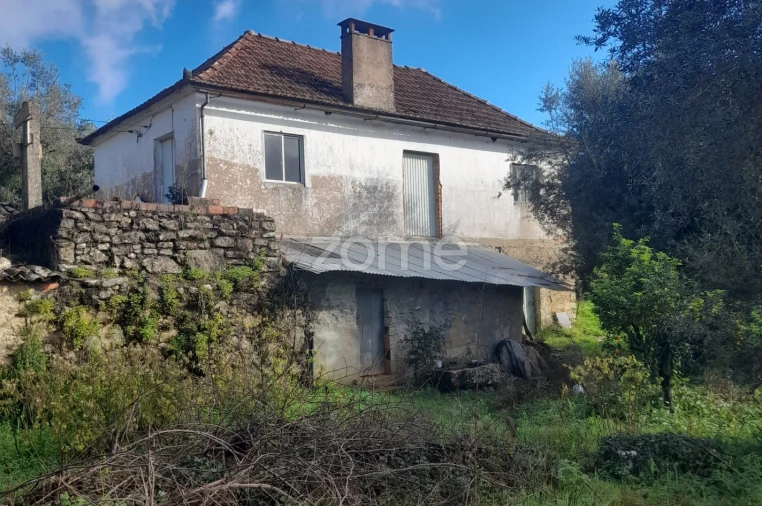 Moradia T4 para Venda em Vila Cã Foto 7