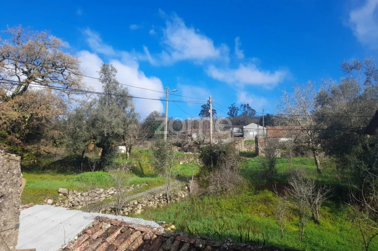 Moradia T4 para Venda em Vila Cã Foto 16