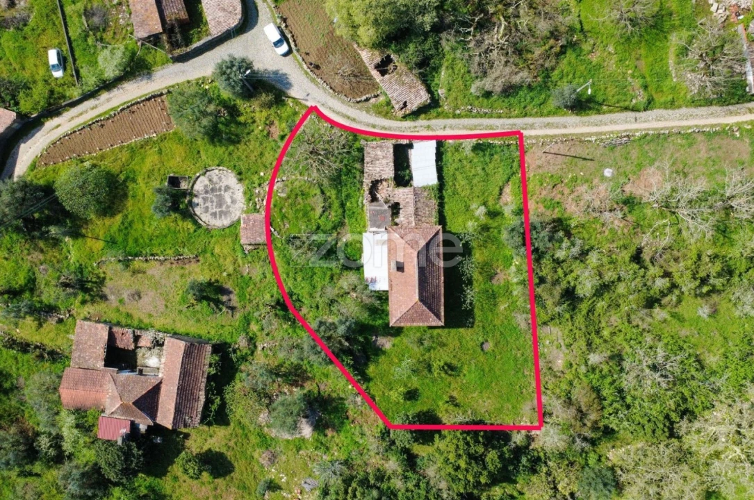 Moradia T4 para Venda em Vila Cã Foto 9