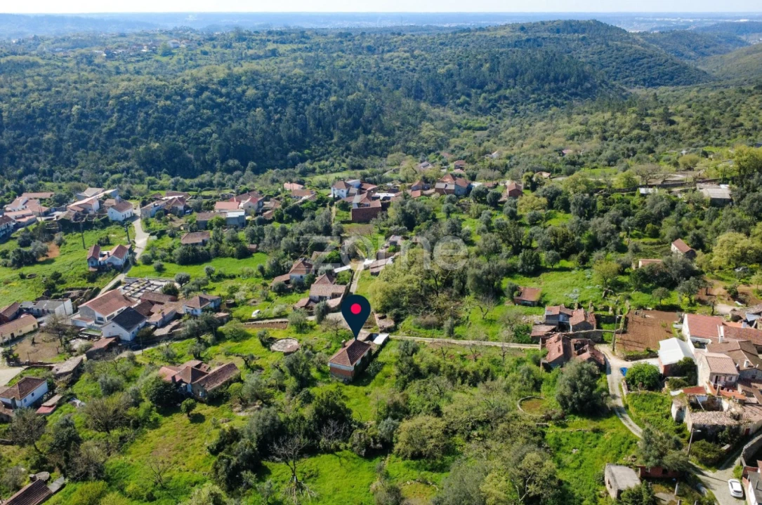 Moradia T4 para Venda em Vila Cã Foto 11