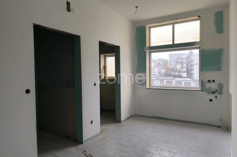 Apartamento T3 para Venda em Seia, São Romão e Lapa dos Dinheiros Foto 6