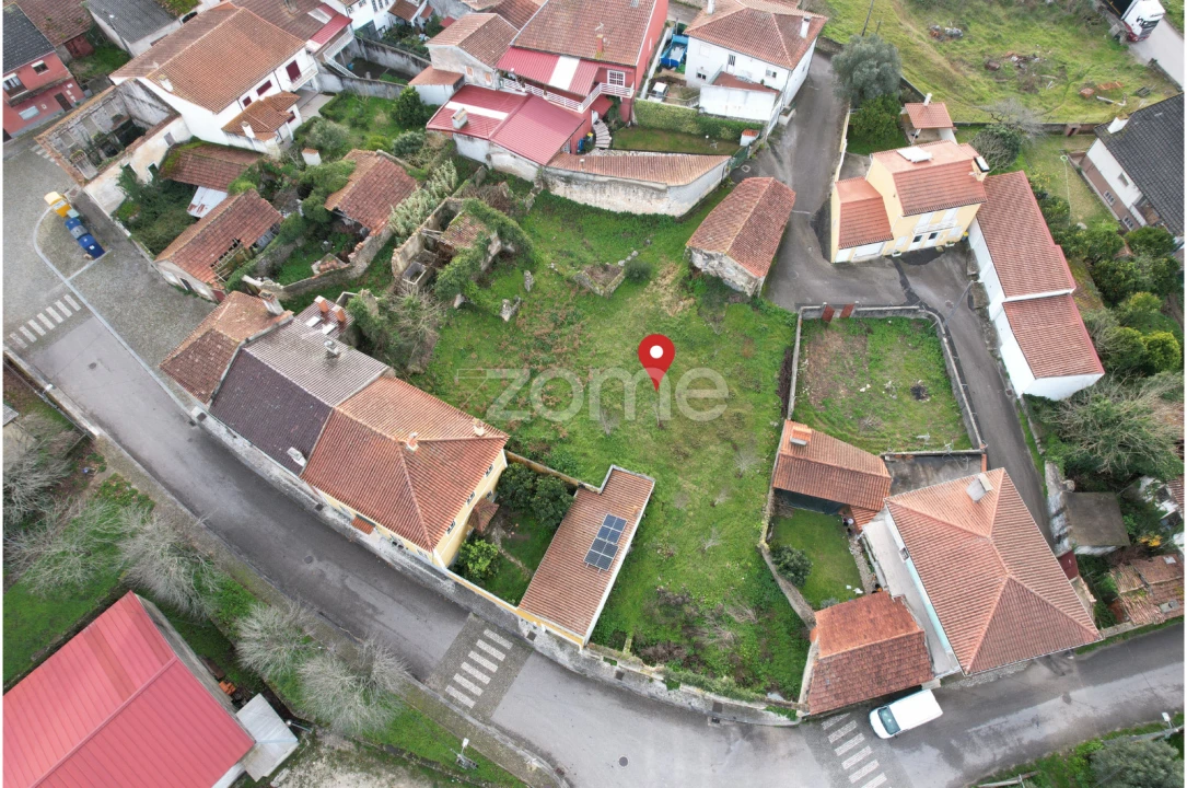 Moradia T3 para Venda em Barcouço Foto 6