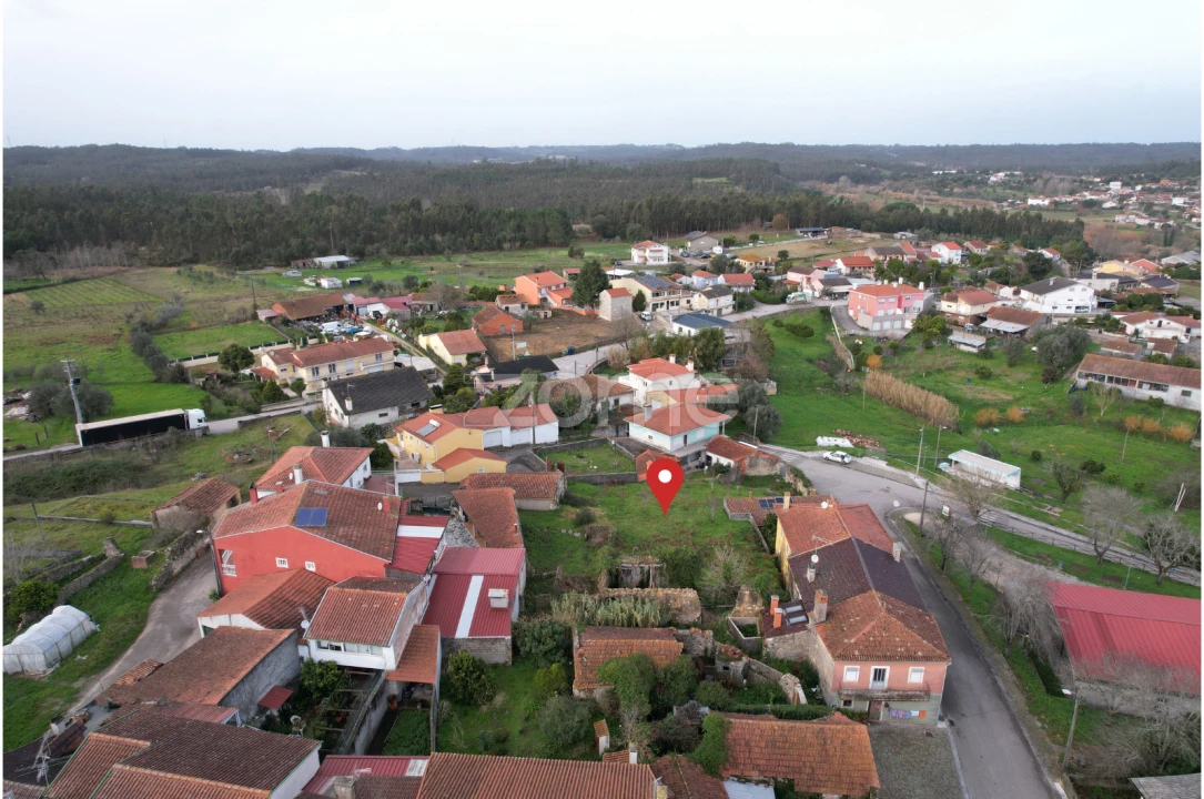 Moradia T3 para Venda em Barcouço Foto 3