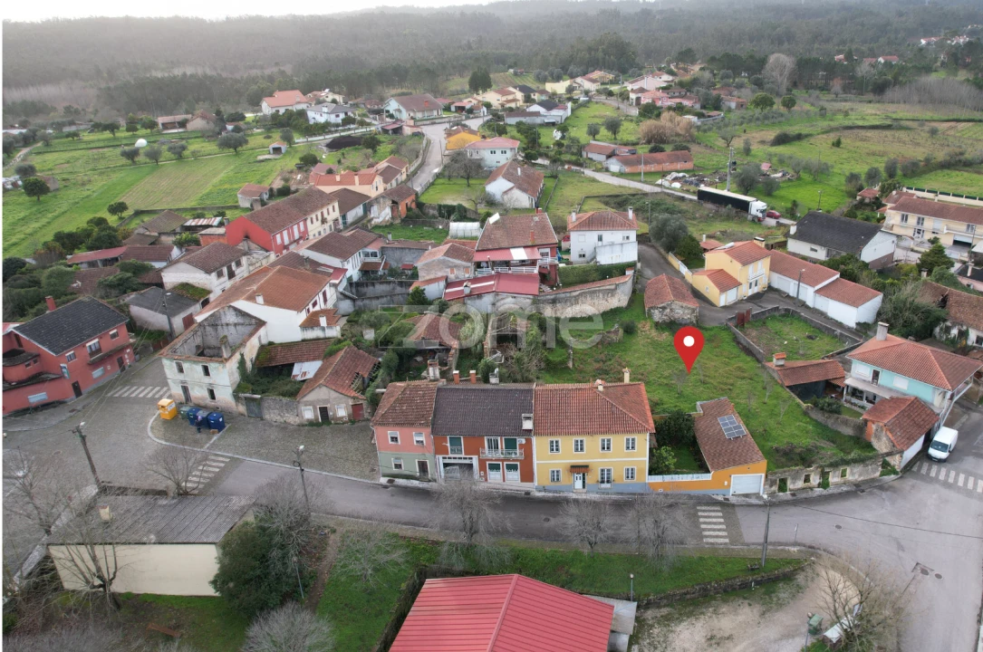 Moradia T3 para Venda em Barcouço Foto 4