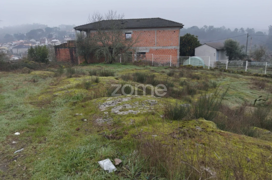 Terreno para Venda em Silgueiros Foto 23