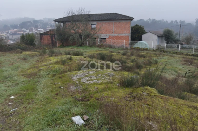 Terreno para Venda em Silgueiros Foto 23