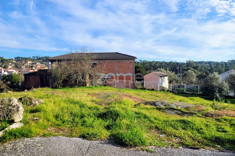 Terreno para Venda em Silgueiros Foto 5