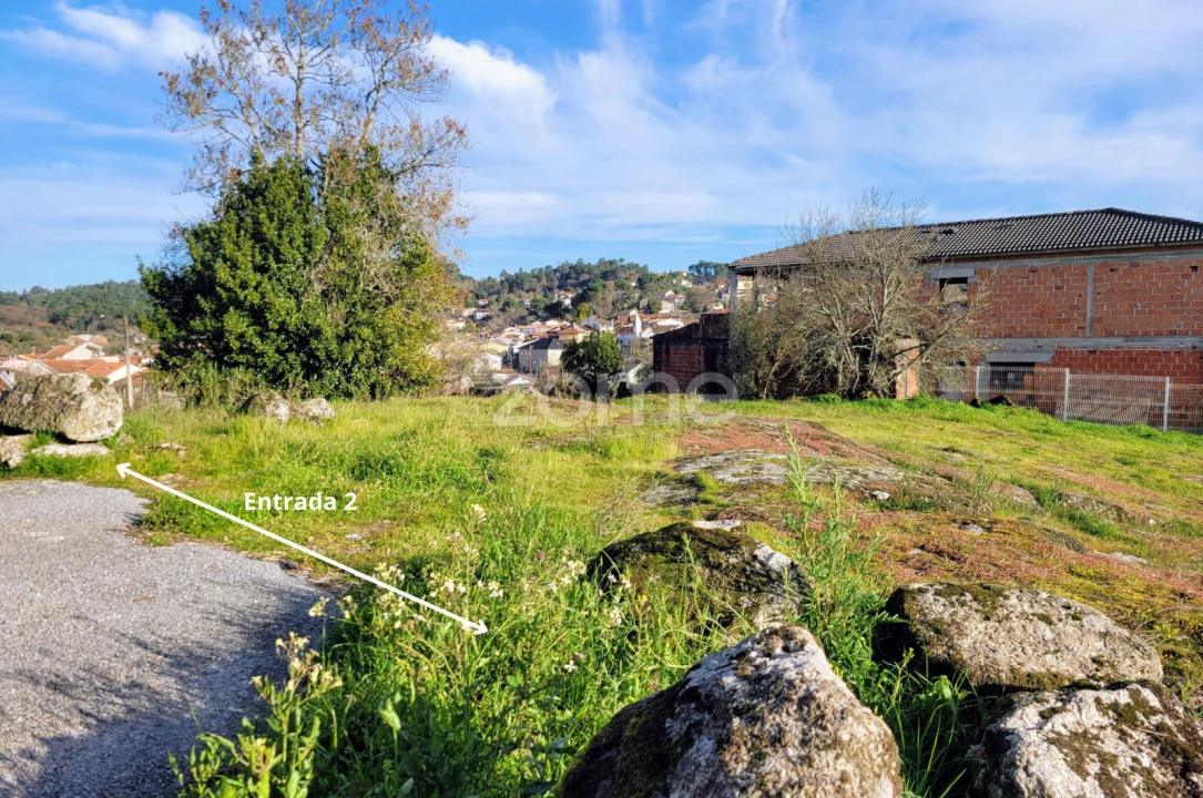 Terreno para Venda em Silgueiros Foto 3