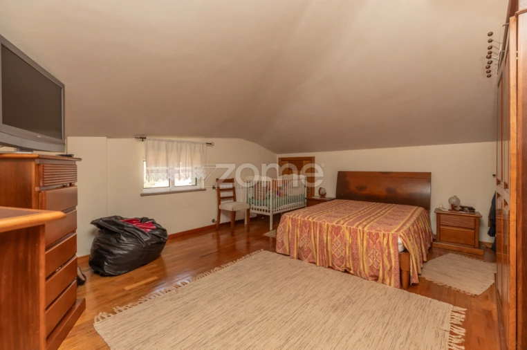 Moradia T6 para Venda em Cedrim e Paradela Foto 23