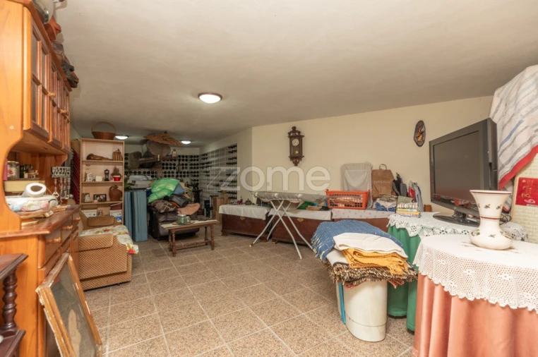 Moradia T6 para Venda em Cedrim e Paradela Foto 28