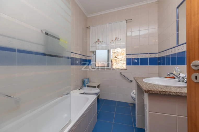 Moradia T6 para Venda em Cedrim e Paradela Foto 35