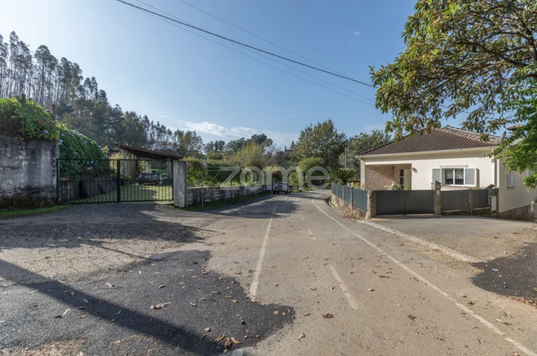 Moradia T6 para Venda em Cedrim e Paradela Foto 36