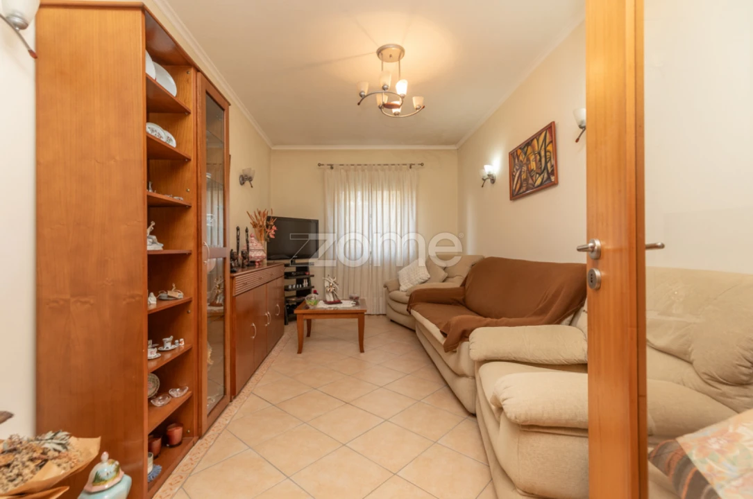 Moradia T6 para Venda em Cedrim e Paradela Foto 14