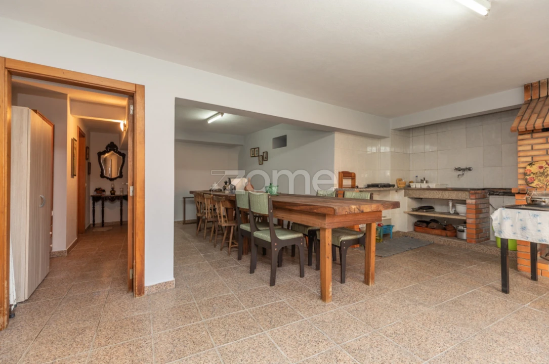 Moradia T6 para Venda em Cedrim e Paradela Foto 29