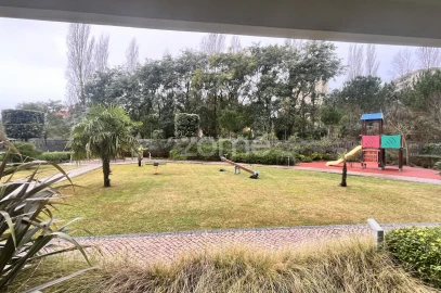 Apartamento T3 para Venda em Oeiras e São Julião da Barra, Paço de Arcos e Caxias