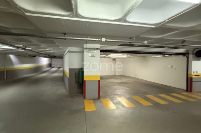 Apartamento T3 para Venda em Oeiras e São Julião da Barra, Paço de Arcos e Caxias
