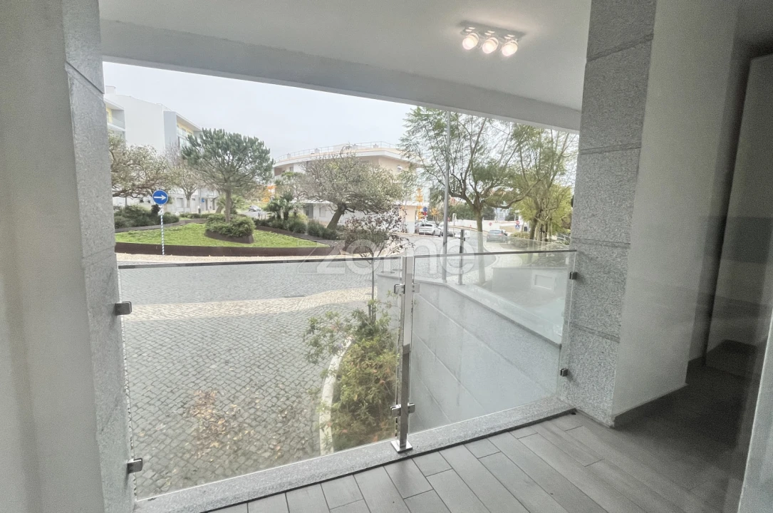 Apartamento T3 para Venda em Oeiras e São Julião da Barra, Paço de Arcos e Caxias Foto 7