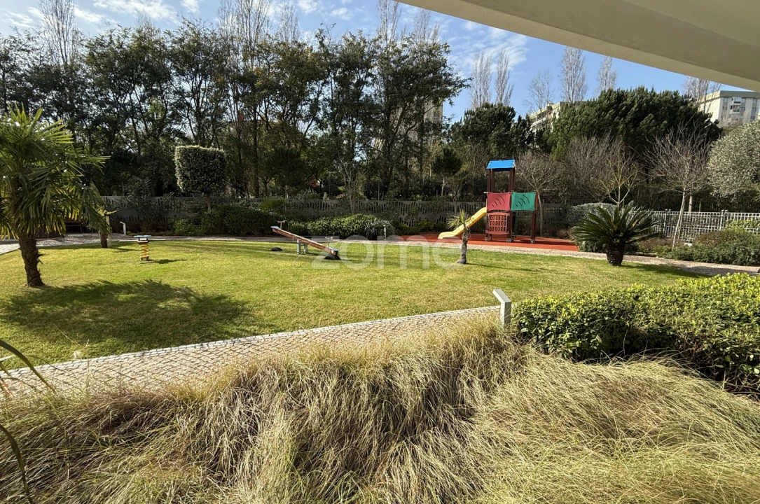 Apartamento T3 para Venda em Oeiras e São Julião da Barra, Paço de Arcos e Caxias Foto 14