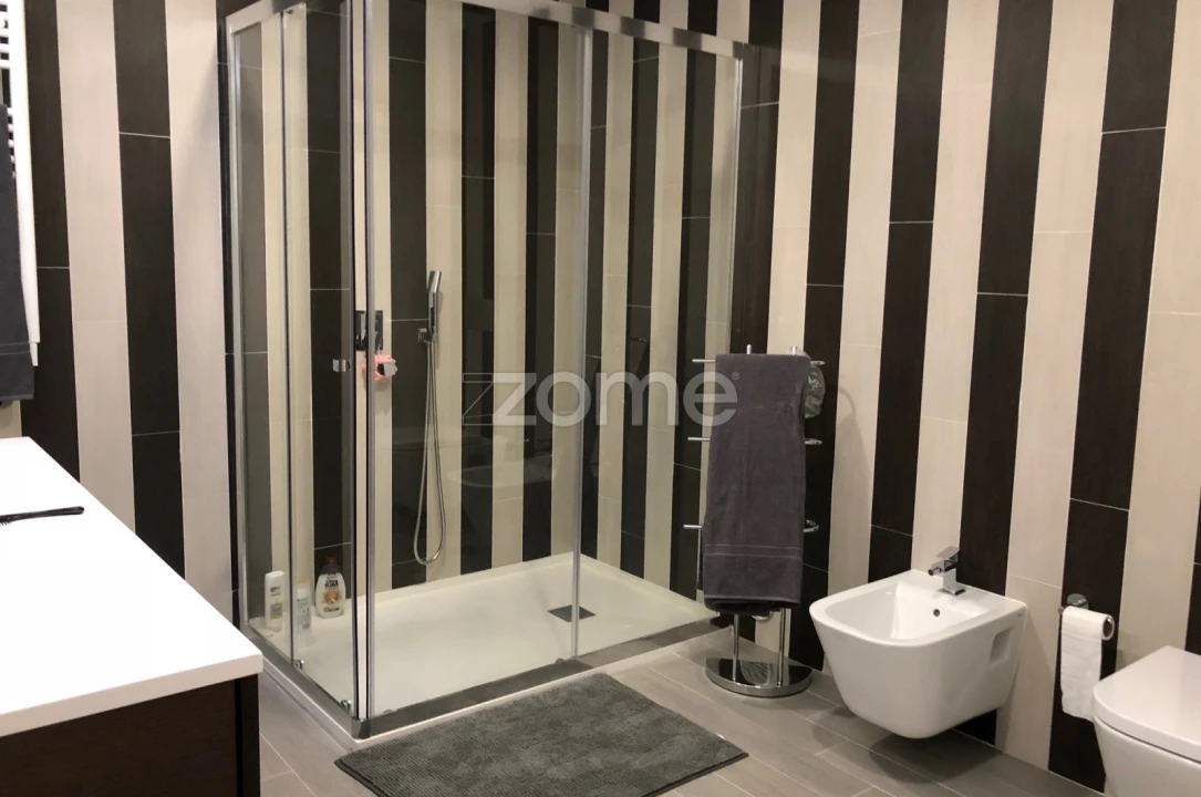Apartamento T3 para Venda em Oeiras e São Julião da Barra, Paço de Arcos e Caxias Foto 8