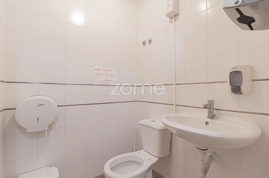 Negócio para Venda em Rio de Mouro Foto 10