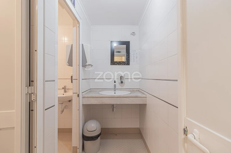 Negócio para Venda em Rio de Mouro Foto 7