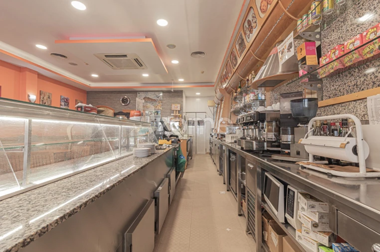 Negócio para Venda em Rio de Mouro Foto 9