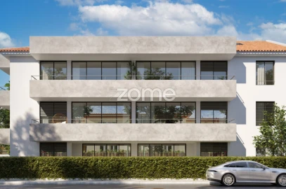 Apartamento T4 para Venda em Carcavelos e Parede