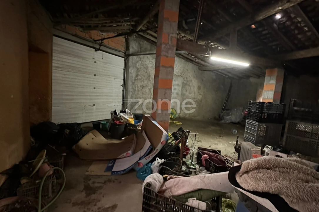 Moradia T1 para Venda em Tamengos, Aguim e Óis do Bairro Foto 7