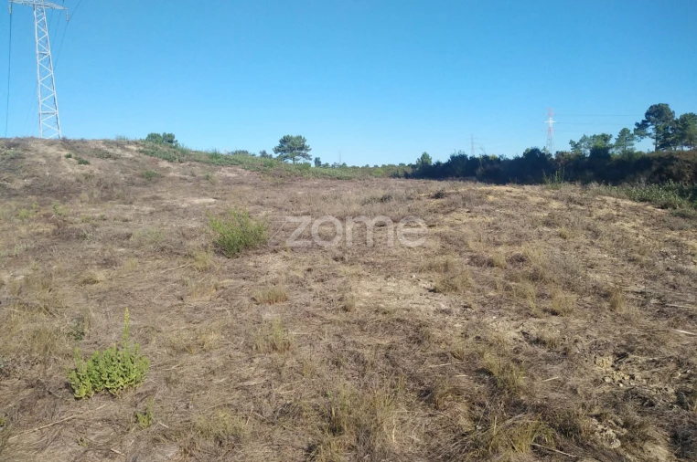 Terreno para Venda em Seixal, Arrentela e Aldeia de Paio Pires Foto 1