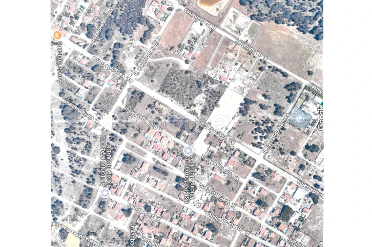 Terreno para Venda em Seixal, Arrentela e Aldeia de Paio Pires Foto 18